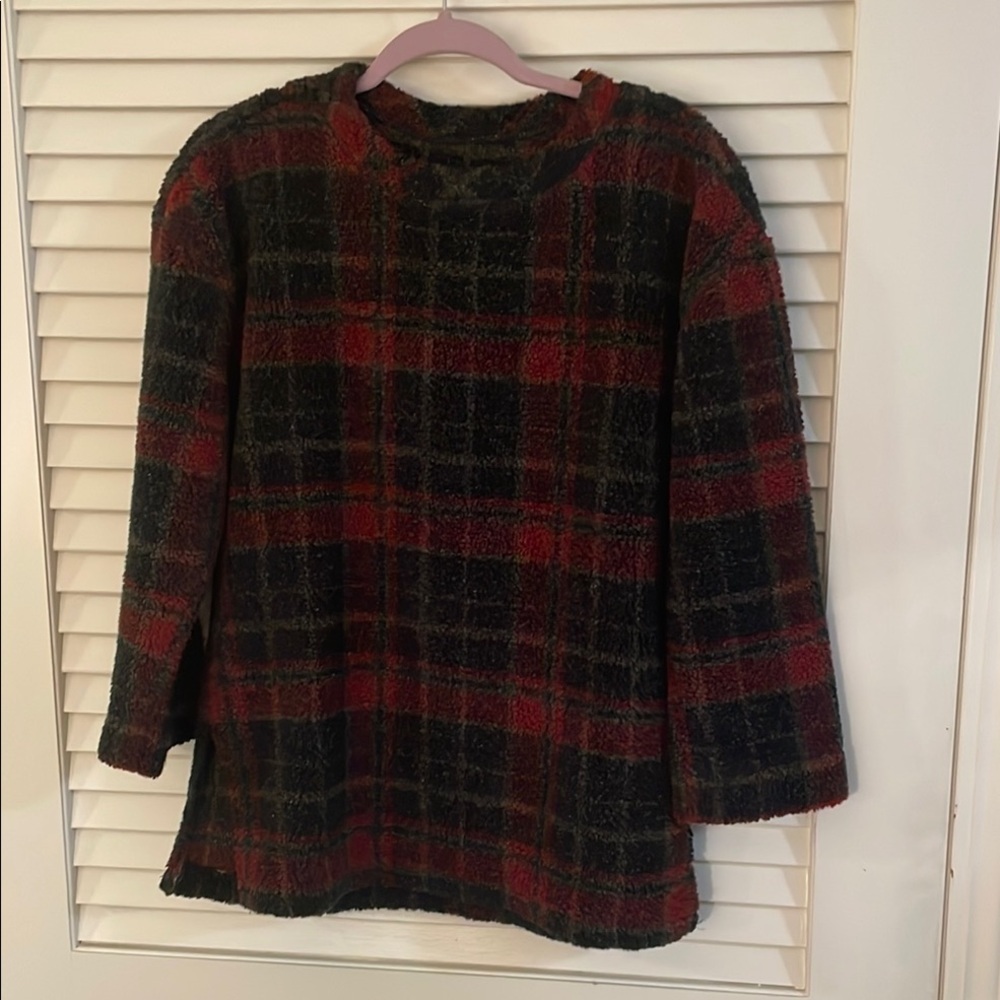 Woolrich Red and Black Plaid Sweater Sweatshirt Made USA